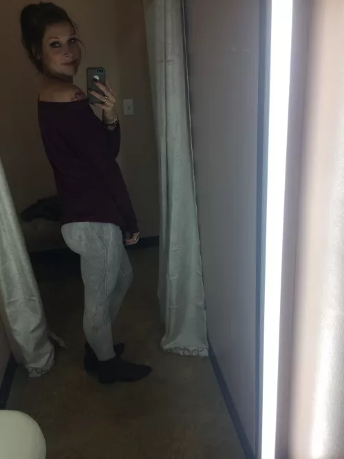 What yall think of her by kdip91