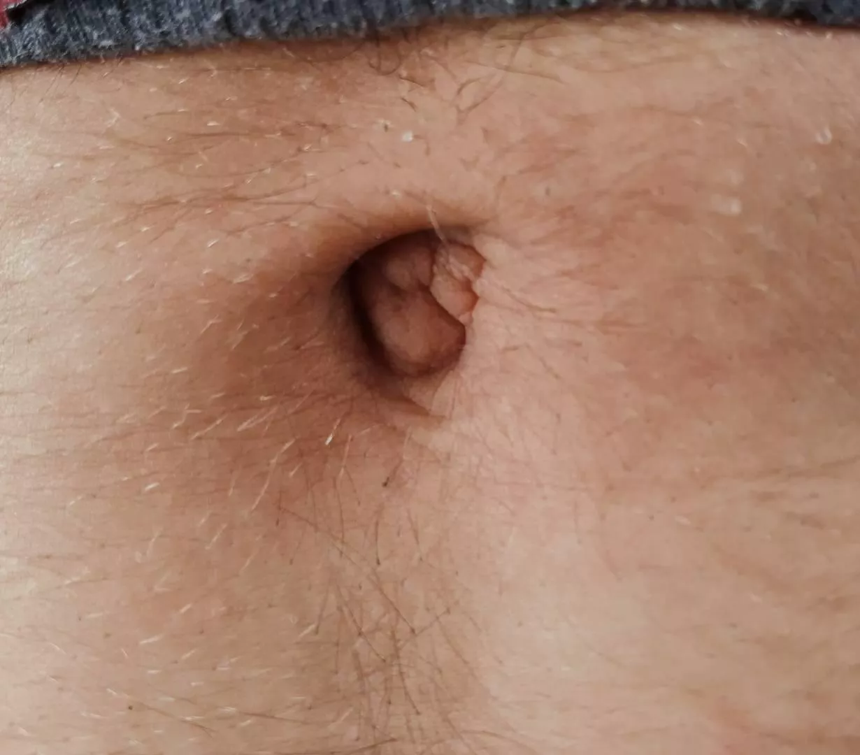 What you do with my Bellybutton....🤭?pm posted by 1024fuck