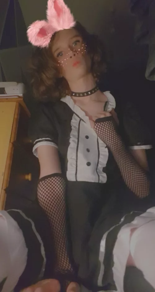 What you doin, sweeties? by Crimtane_