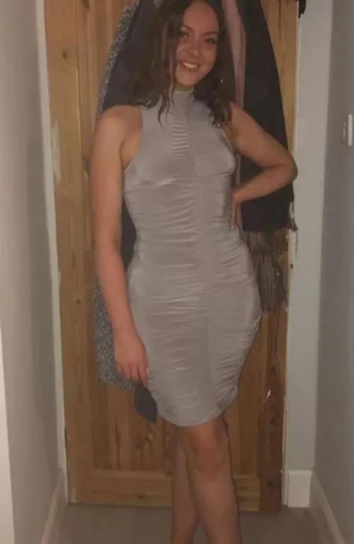 what you doing to her? by wanker436