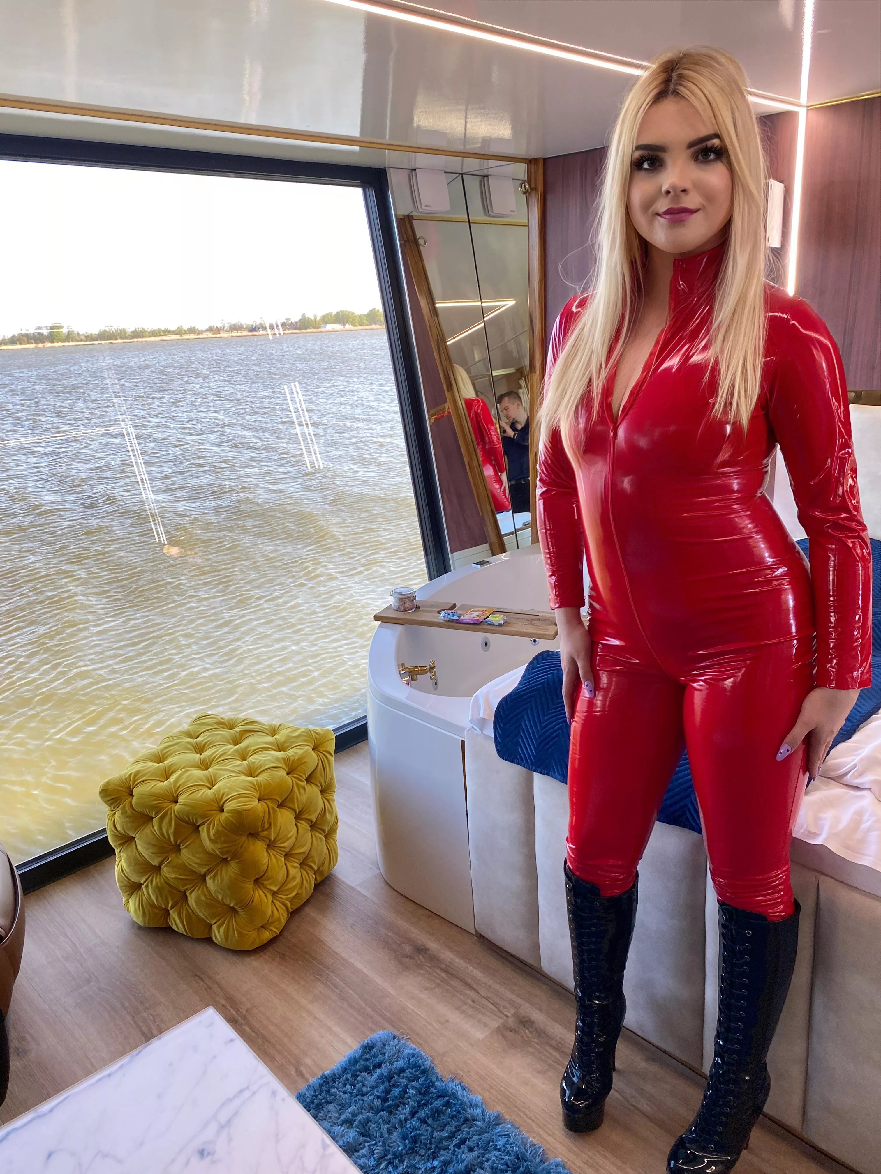 What you think about my catsuit ? posted by Navlia