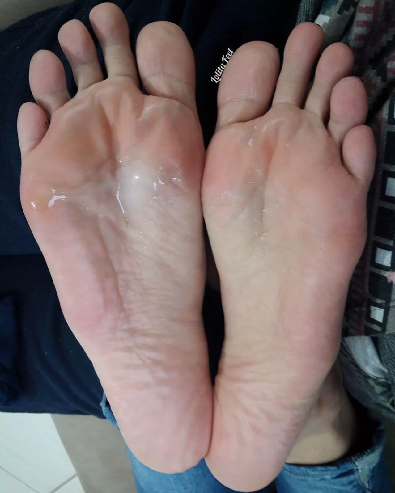 What you think 💭 posted by QueenLolitafeet