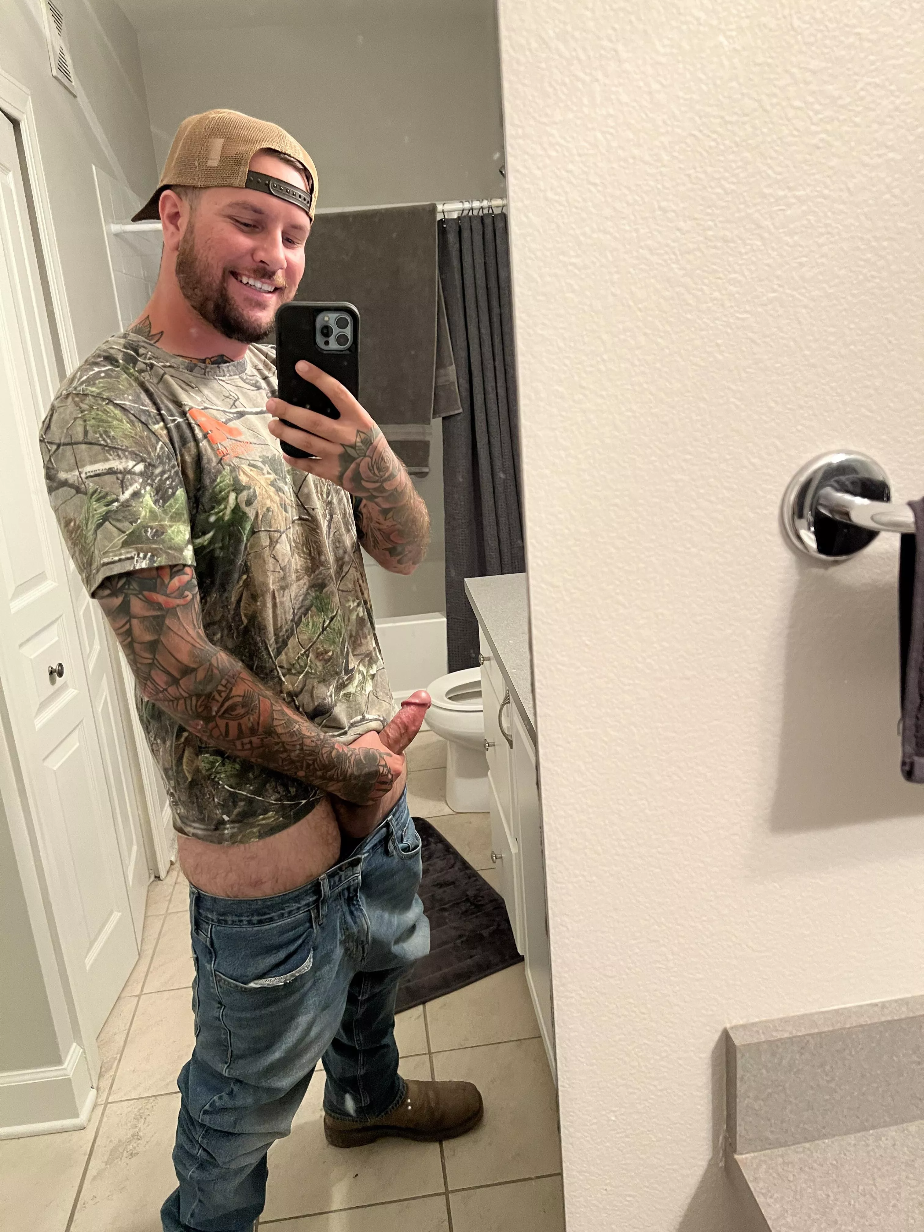 Whatcha think? posted by Vexxite_