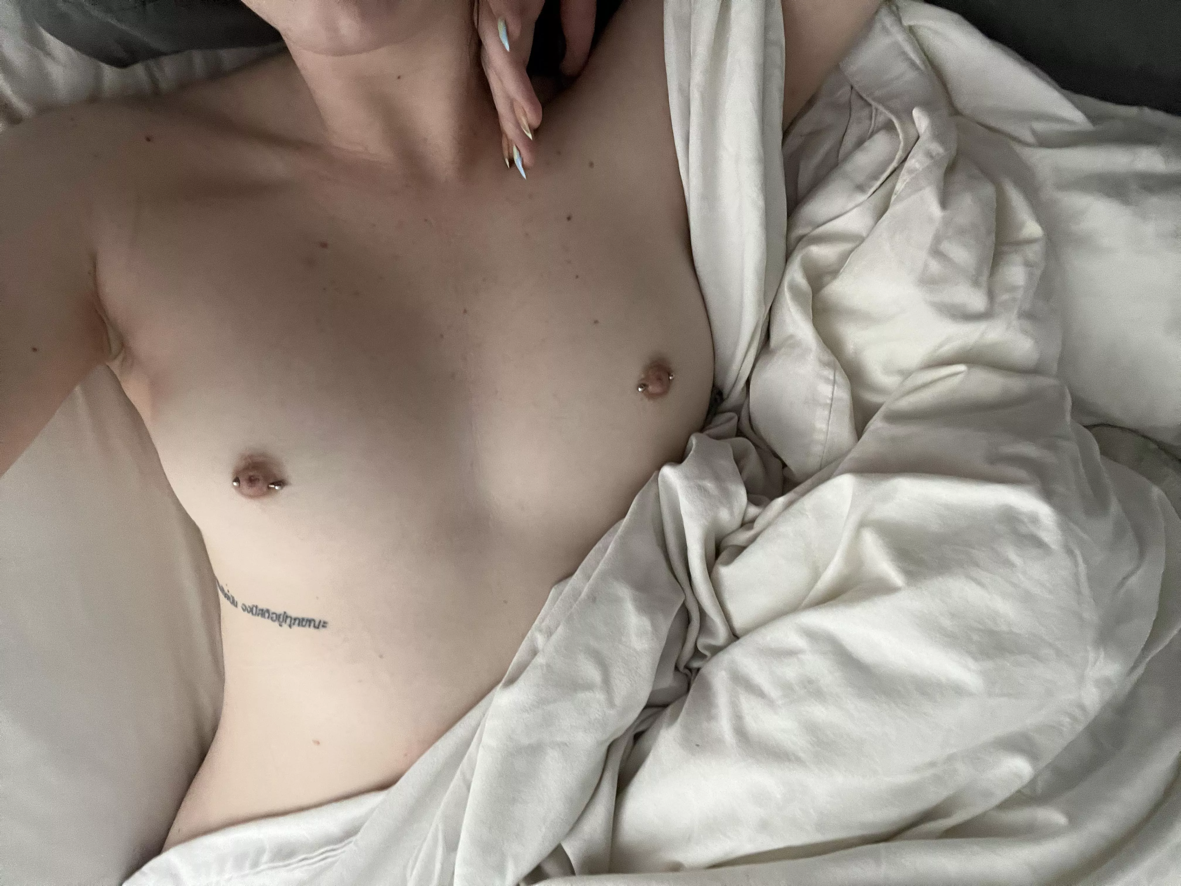 What’re you thinking about? 😈 posted by SpicyScarlet0