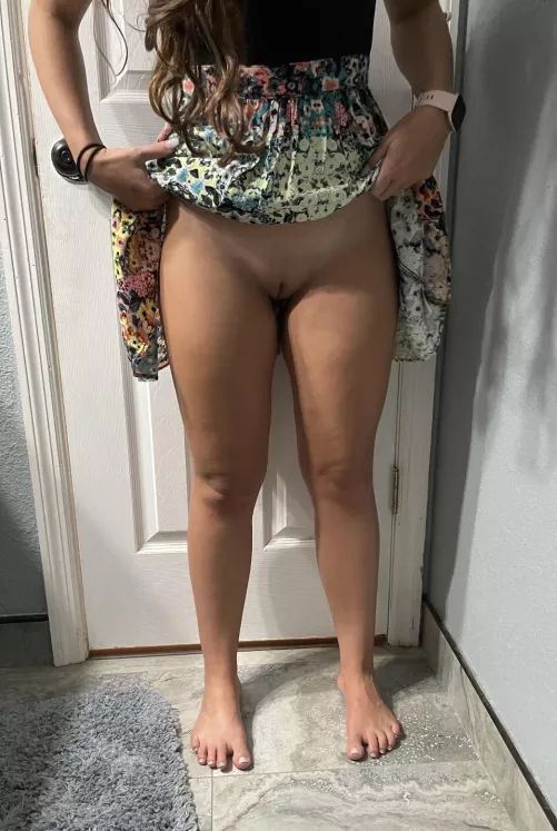 What’s actually under my dress 😊 by m_emmaa