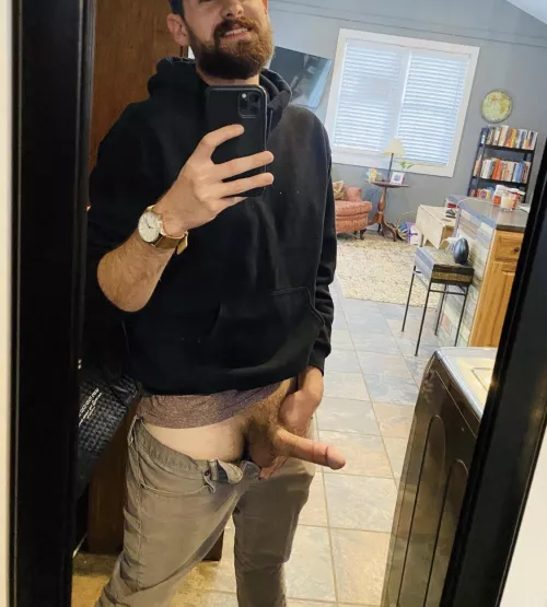 What’s everybody up to tonight? by ljones1001