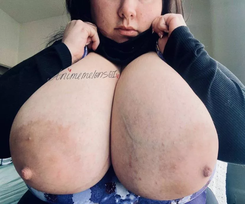 What’s the first word that comes to your mind when you see these? [OC] posted by animemelons01