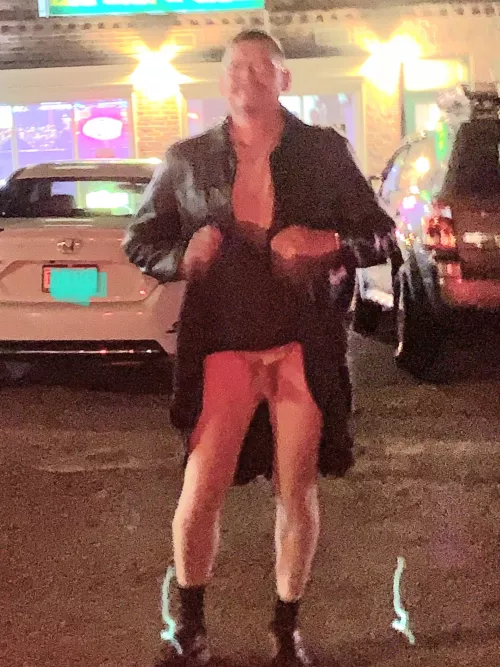 Whats under the kilt by Kovar68