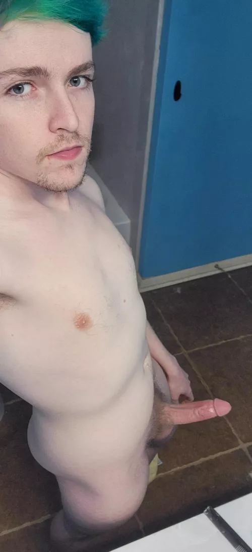 What's up? 😊 by Gaymerzen