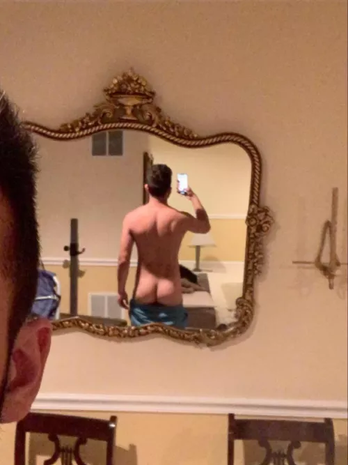 What’s up by ayyywhatsupdawg