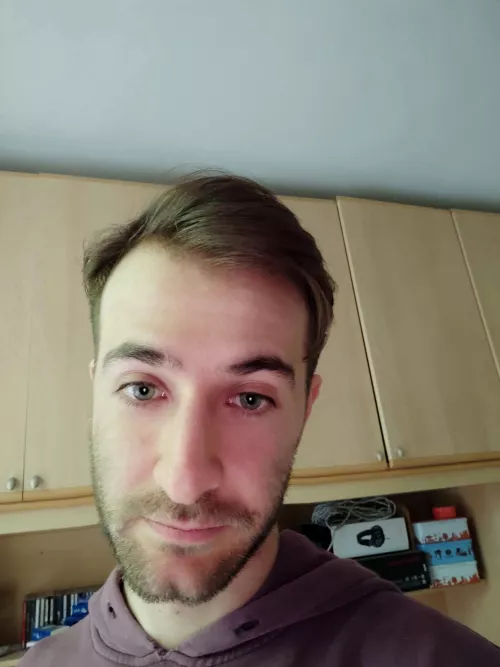 What's up guys, first post here :) by markedby96ks