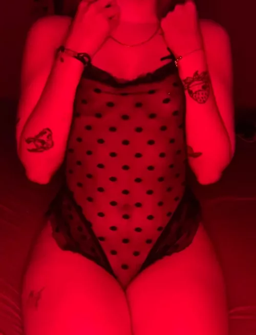 what’s your favorite scary movie? by dirtyvamp_