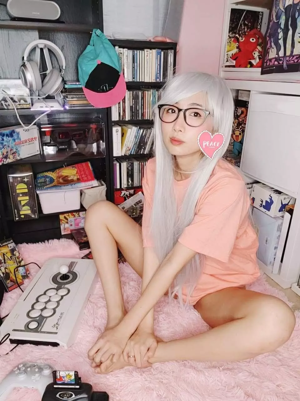 What's your favorite vide game genre? [F] Mine are RPGs, Rhythm and Fighting games posted by mikan_cos