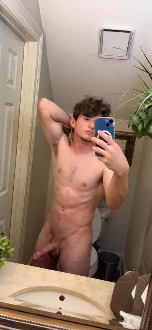 What’s your opinion on this frat boy’s cock? by Familiar_Rubz