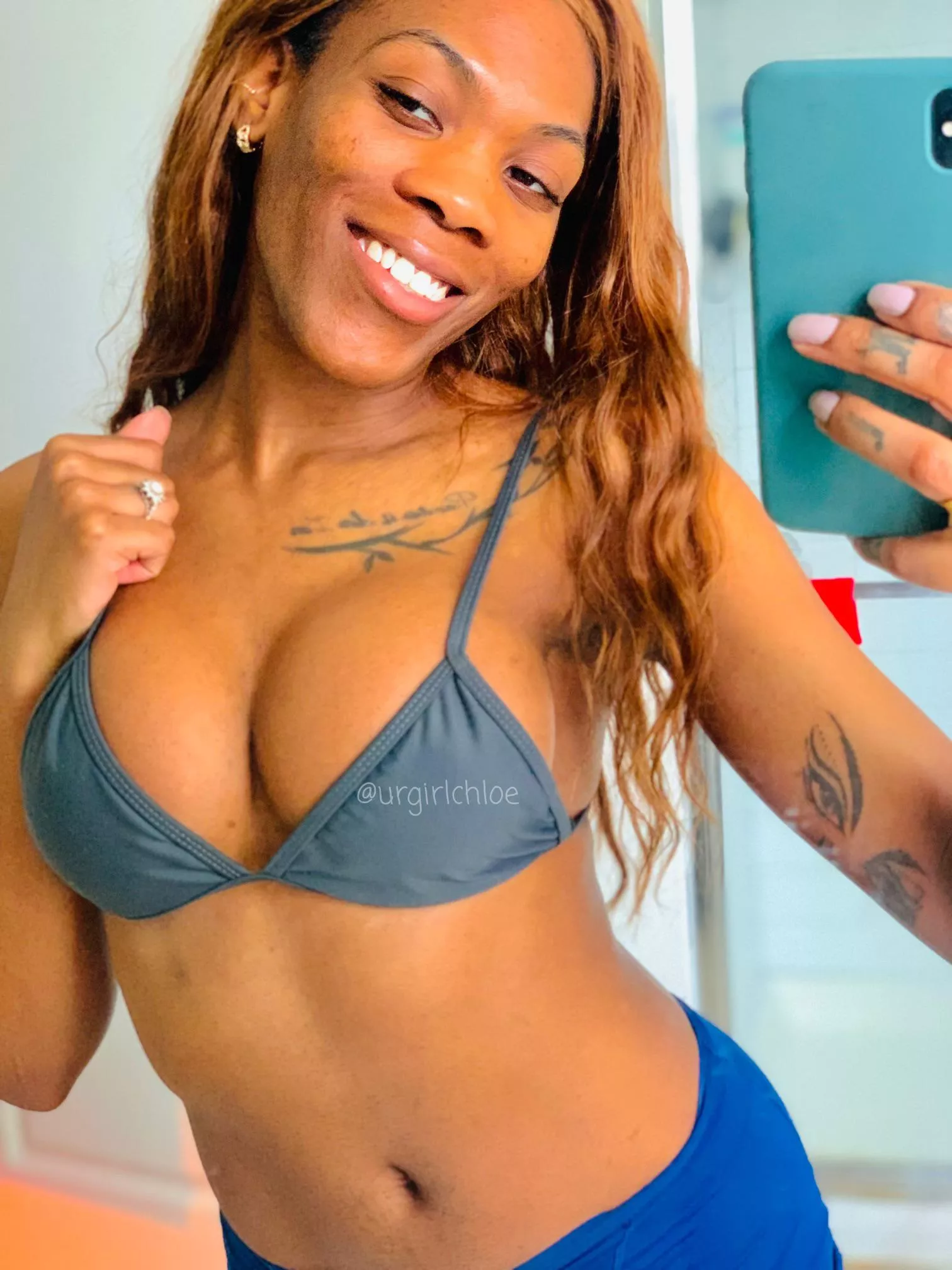 When I show up at the pool party you felt your stomach sink as your boyfriend mouth dropped open staring at my tits. When the two of us disappeared for 30 minutes during the party you knew your fear became a reality 😏😘 posted by urgirlchloe