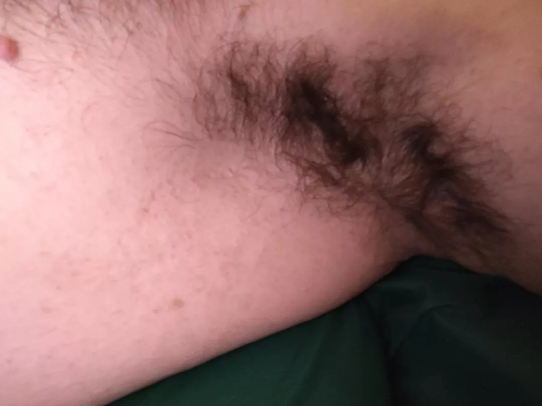 when wants a sniff? Or a lick? Love to have a young (legal) guy do it posted by rc85fl