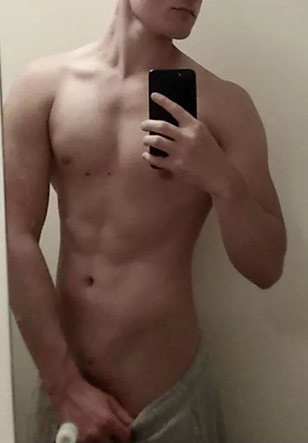 When you catch me getting changed for a shower x :)m19 posted by throwawayaccountmod2