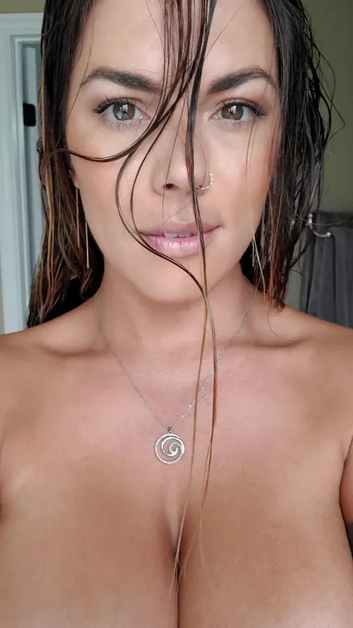 When your make-up light hits just right by kbass2_0