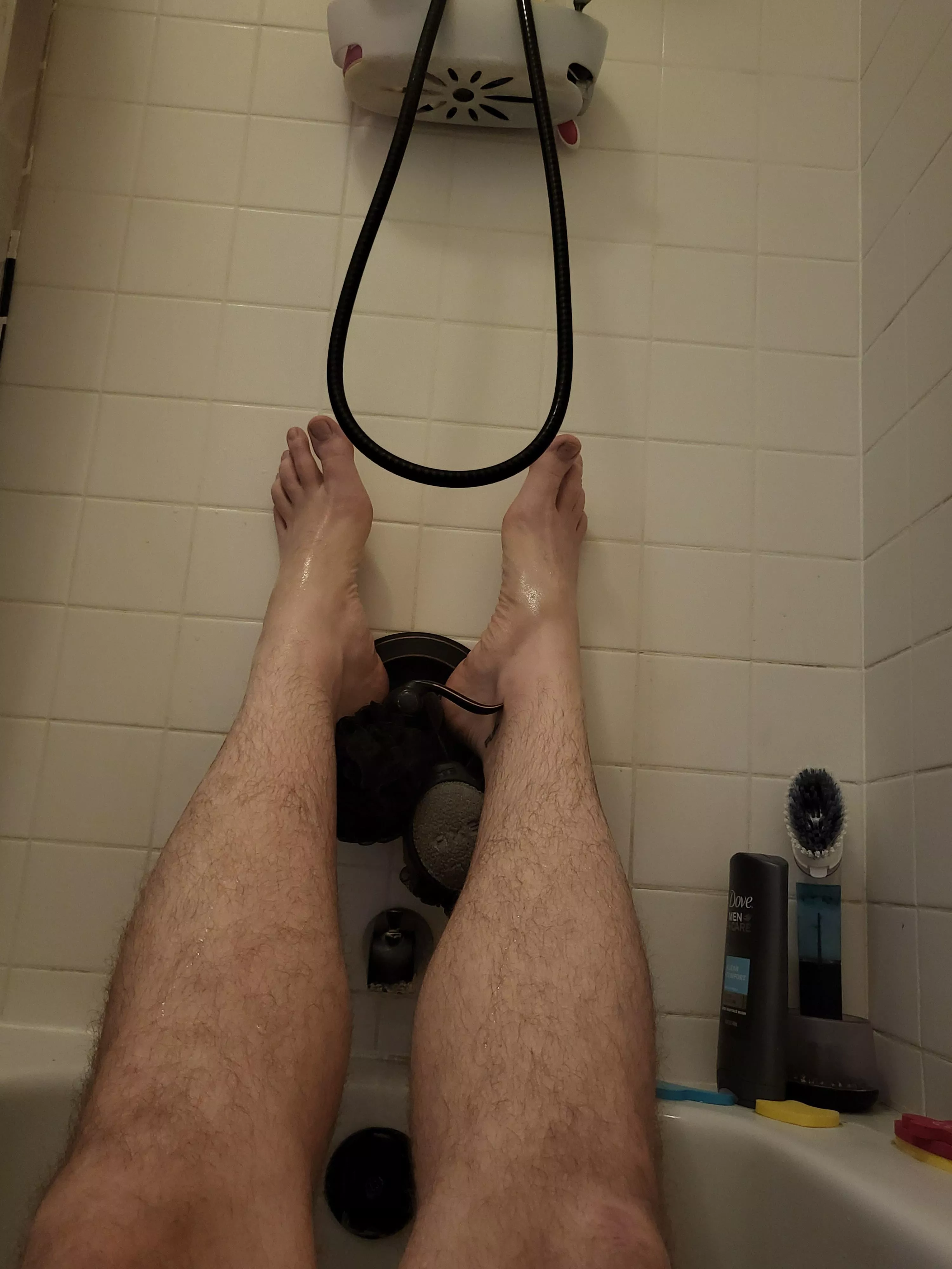 When you're 6'7, but want to stretch out in the tub. posted by thatinterestingguy