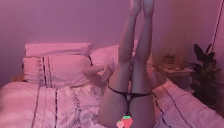 Where all the fun starts 👅 posted by dogbiscuit712