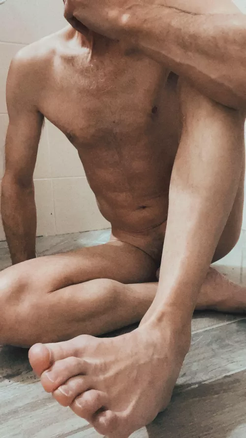 Where did you look first? (m) by xd70xd