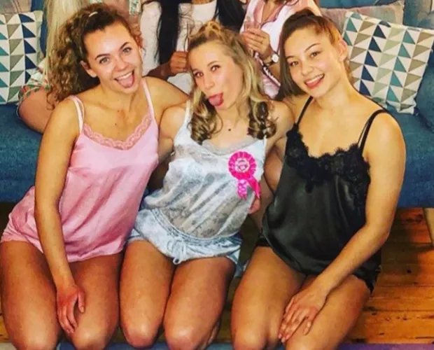 Which babydoll is getting it by Chaturbater1