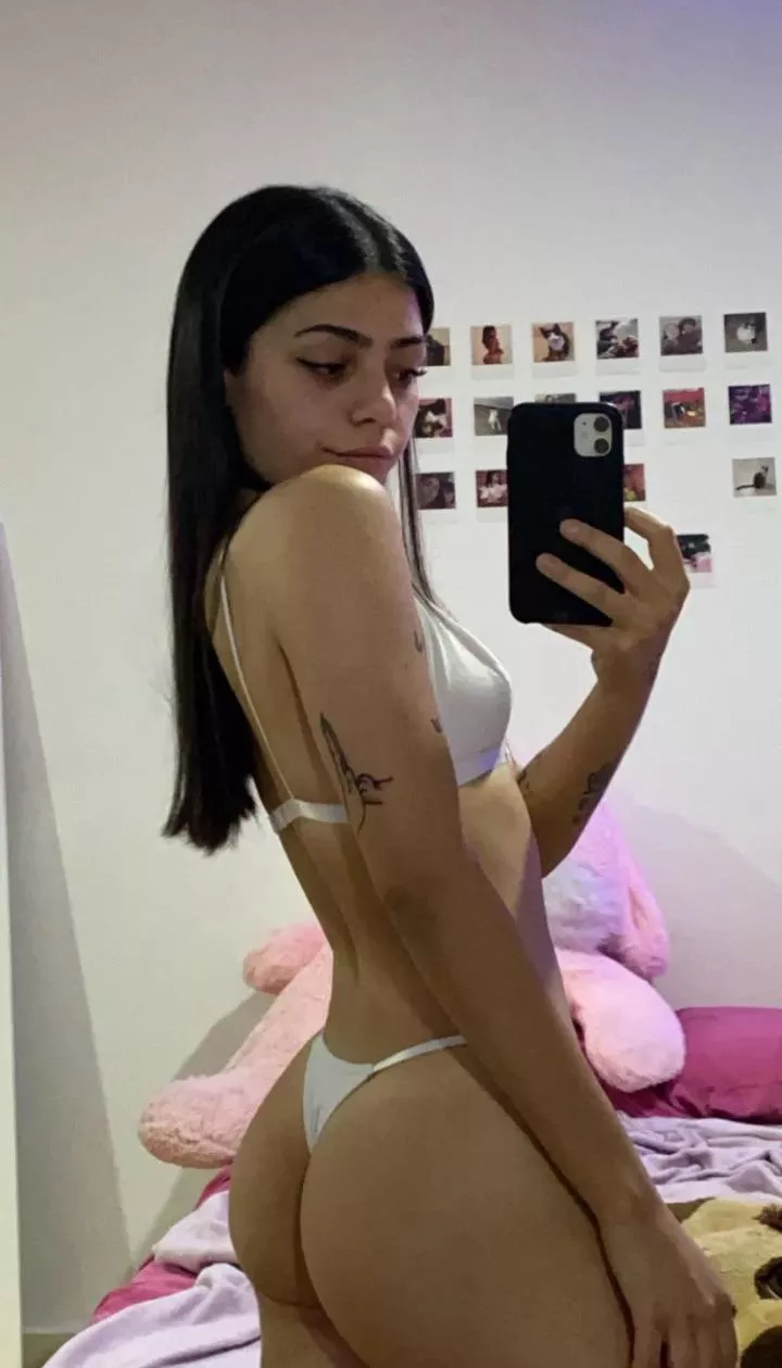 Which big cock wanna tribute some irl friends? got many to feed posted by Sure_Recognition3896