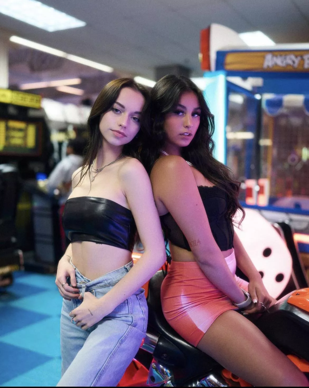 Which brunette do you pick? posted by xjimmy95x