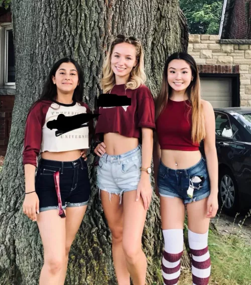 Which college girl by thibauted