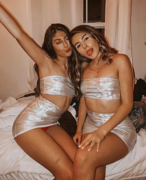 Which girl in silver? by orwelljay