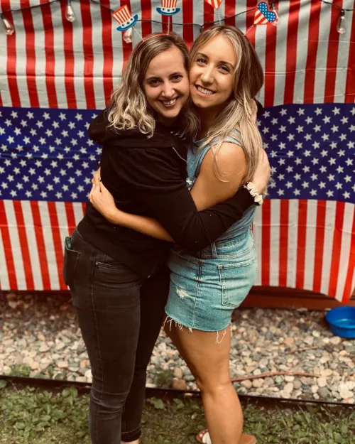 Which girl? WWYD? by Av0cad0rabie