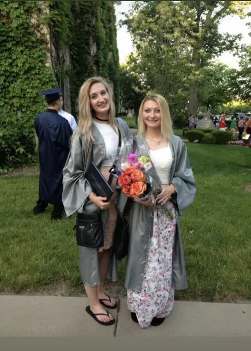 Which Grad? Which hole? by Av0cad0rabie