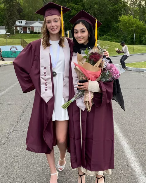 Which graduate takes your cum? by Av0cad0rabie