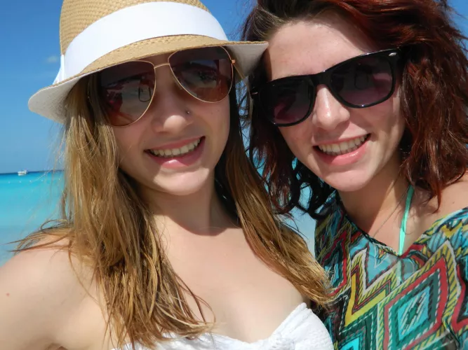 which one by benjaminiscariot