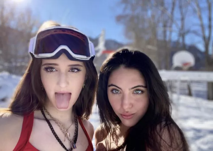 Which one? by vmlwer