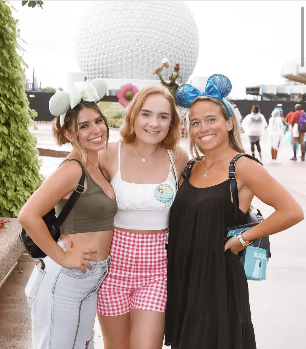 Which one’s ending the night in the most magical place on earth… your bedroom? posted by regoFoo