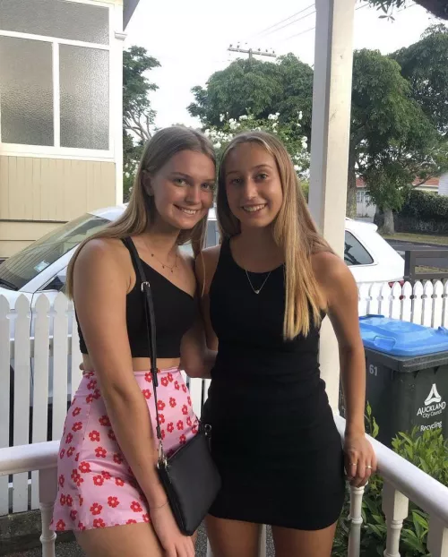 Which tight teen are you picking? by bibayabs