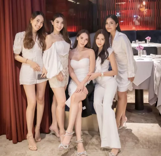 White dress by intotheunknow2