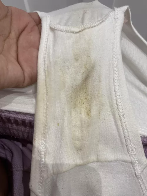 White fullback. Who likes white gussets? by hottieLatina