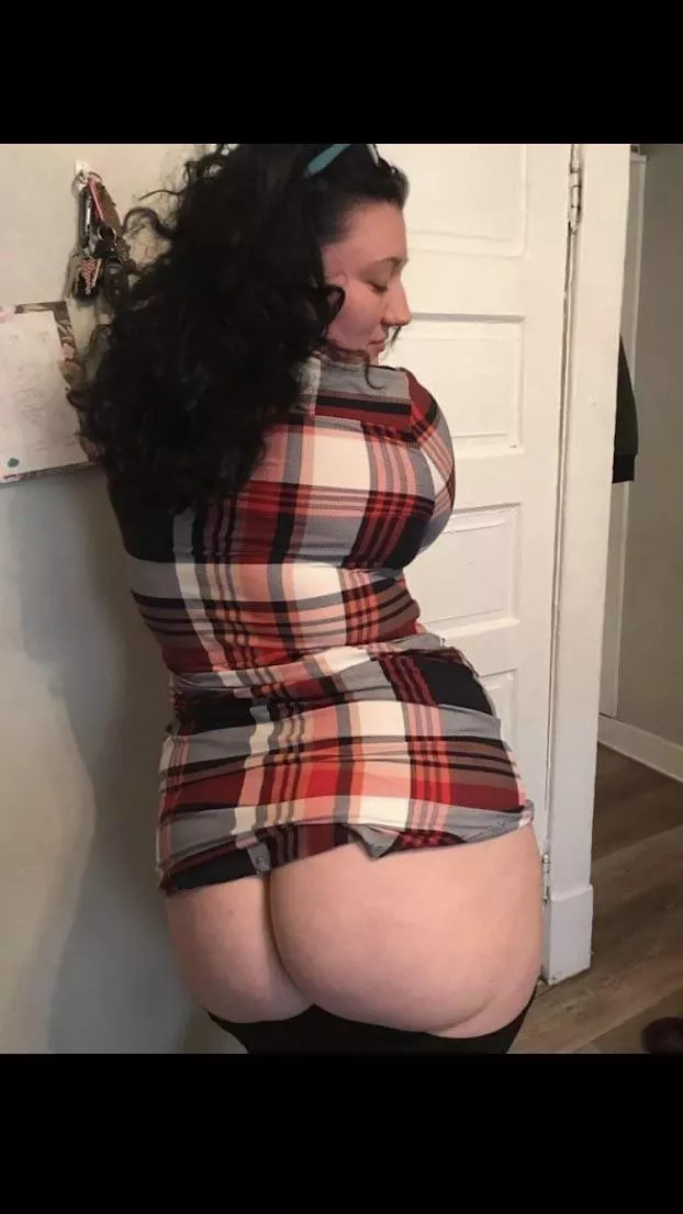 White girl with the fat ass posted by Nudect
