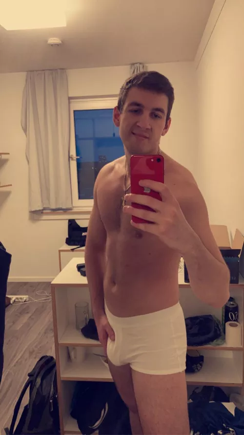 White hehe by lio1919