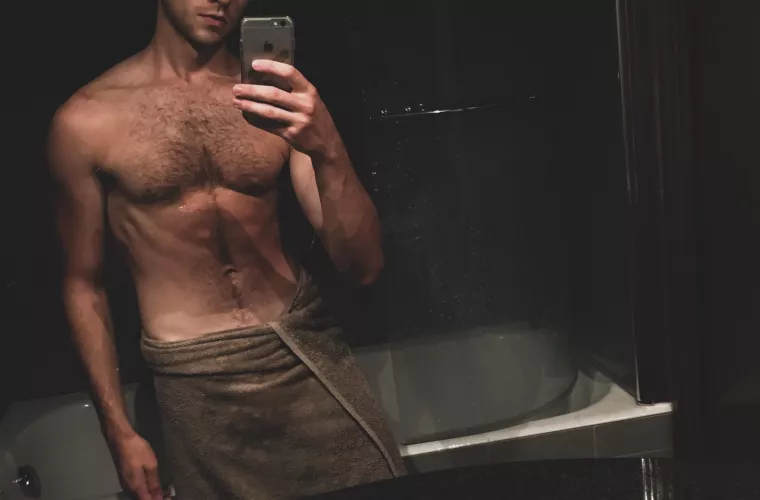 White male 28yo bull from London UK looking for a wife to have fun with by Agitated-Peanut-9313