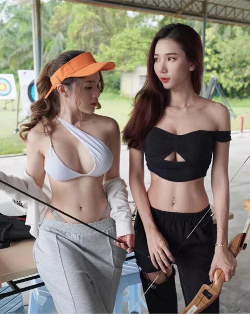 White or black? by angizni