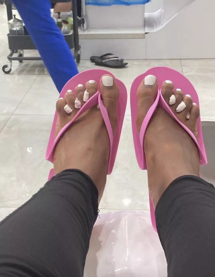 white toes posted by NightProfessional605
