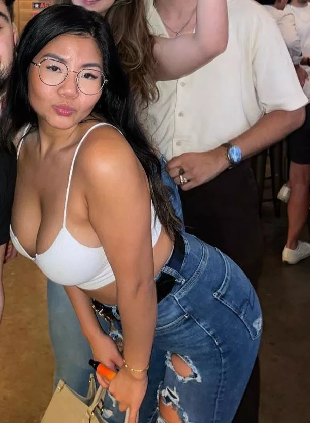 White Top posted by Familiar_Loan689