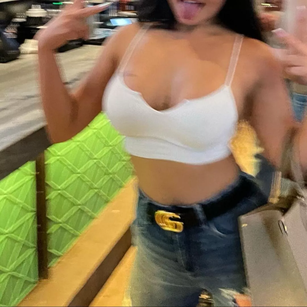 White Top posted by Familiar_Loan689