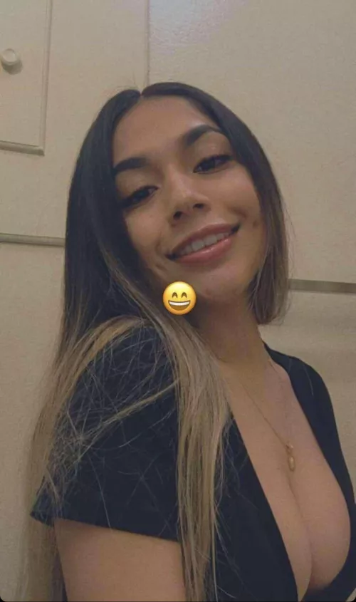 Who can cover my cousin? Dm by Shoddy_Associate_838