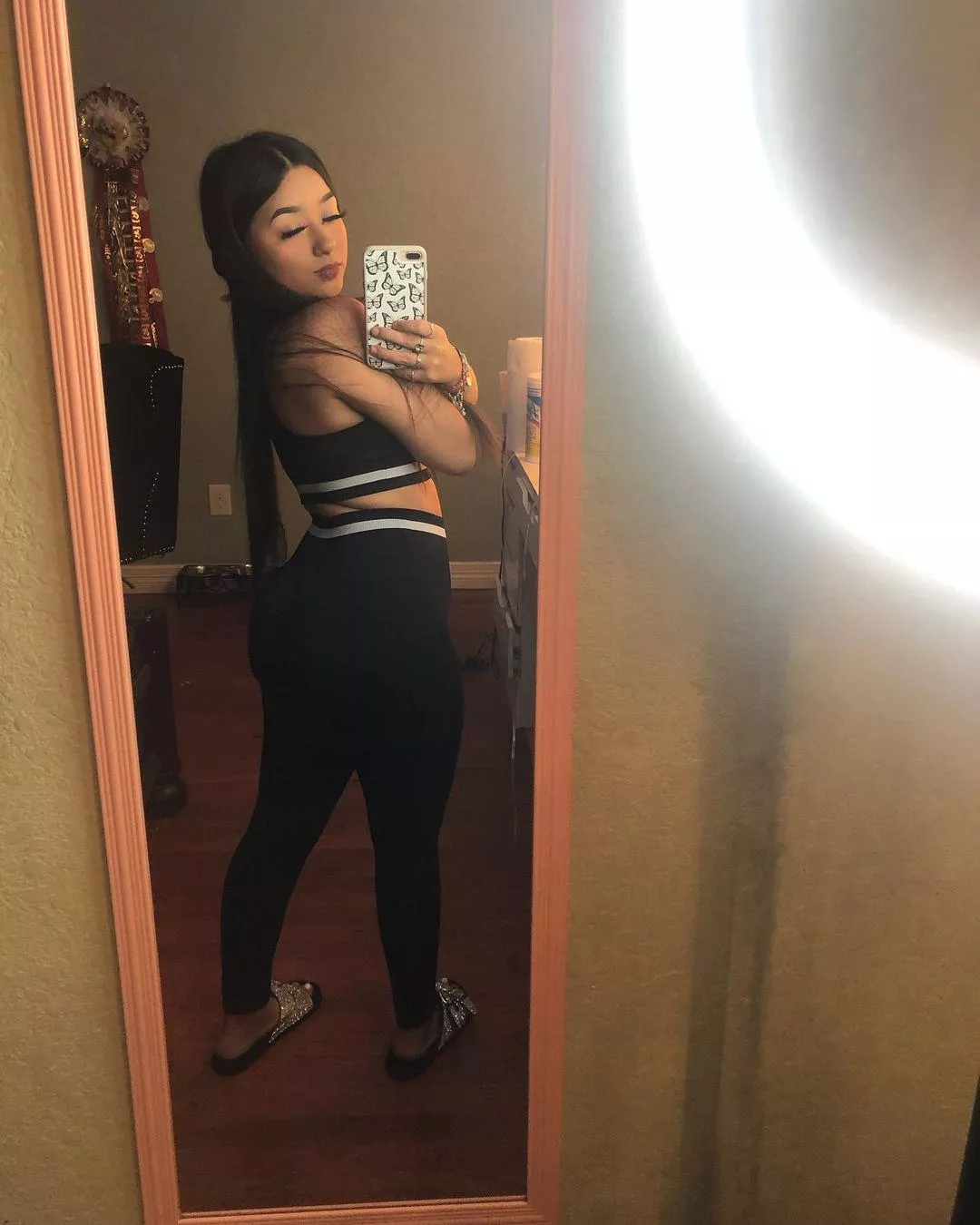 who can cum tribute to this girl posted by el2170