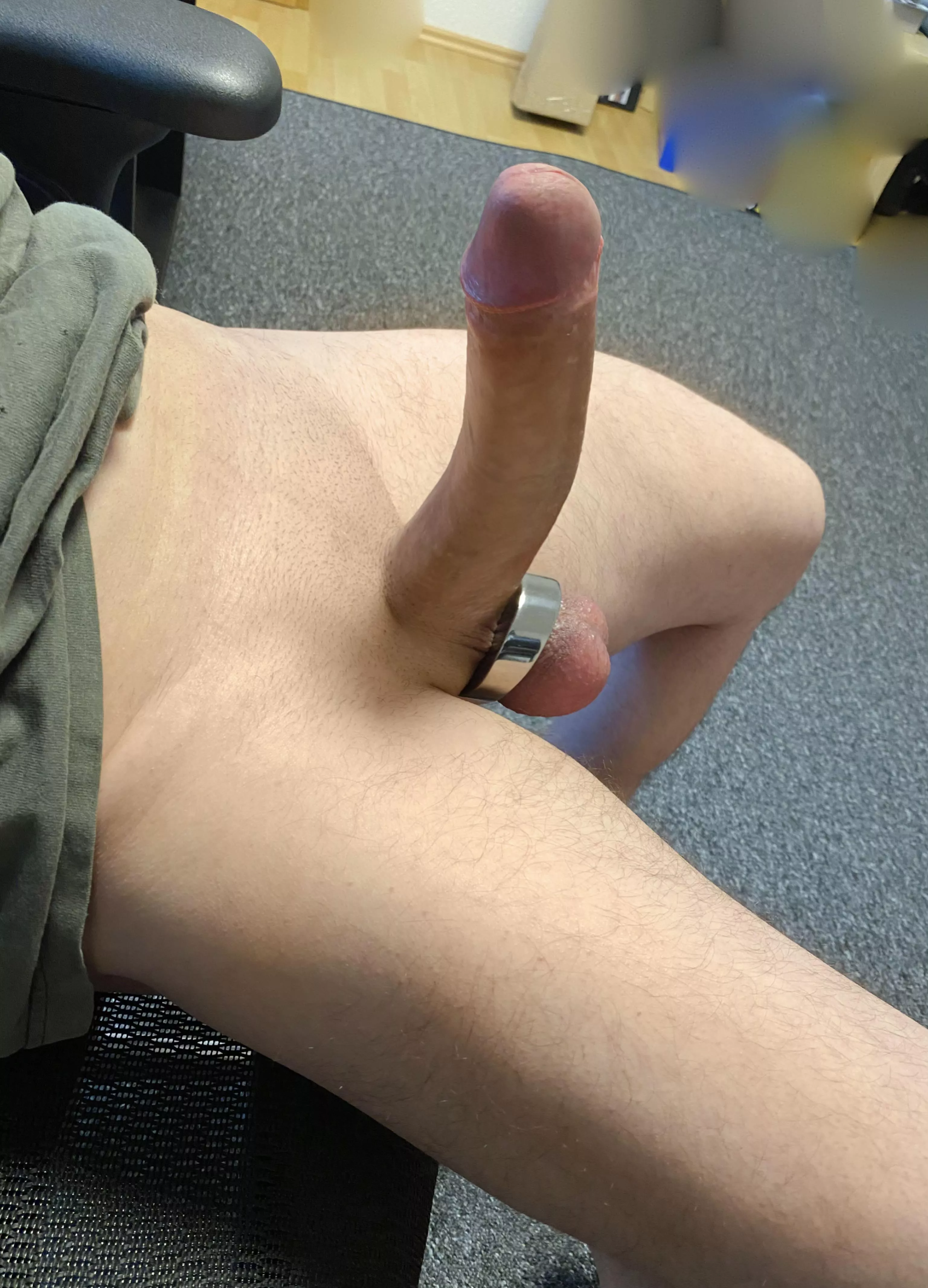 Who can help here? posted by hellboy77777777