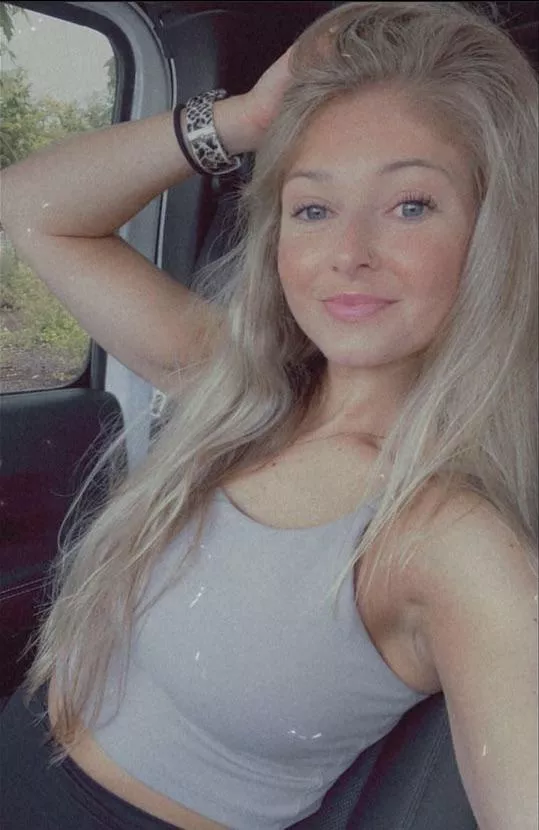 Who can trib gf’s sexy friend? posted by No-Box69